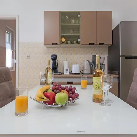 Apartment Oliva *