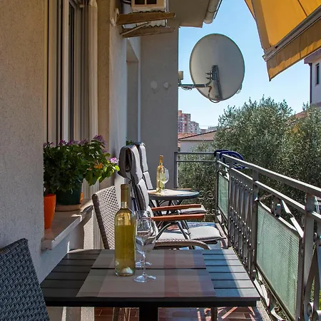 Oliva Apartmán Pula
